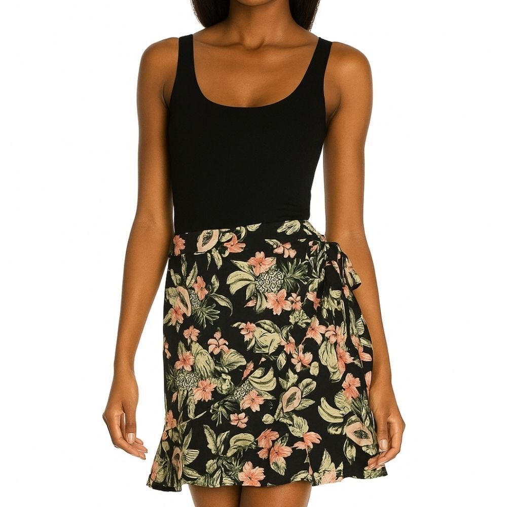 H&M Divided Black Floral Hawaiian Ruffle Skirt - Size Small